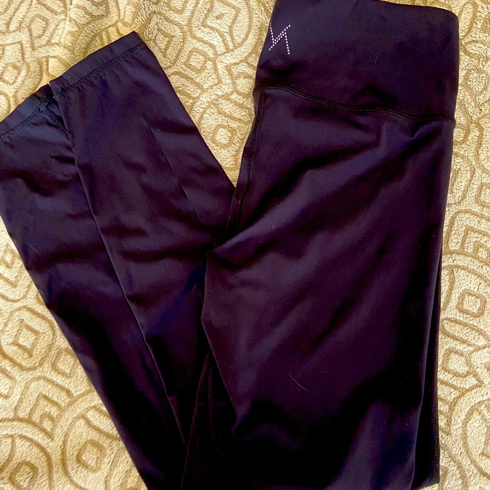 Black full length yoga pants